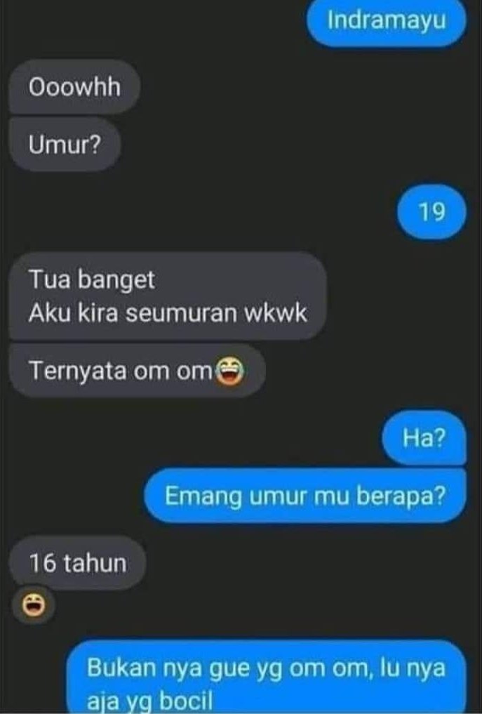 11 Momen absurd kenalan lewat chat ini bikin nyengir nggak jelas, ada-ada saja tingkahnya