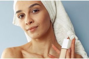 9 Rekomendasi foundation untuk kulit berminyak di bawah Rp 200 ribu, wajah bebas minyak seharian