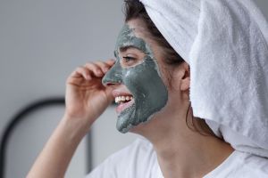 Bantu cegah penuaan dini, begini cara mudah membuat clay mask centella asiatica cuma 3 langkah