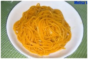 Trik merebus mi lidi agar tak boros gas kompor, auto lembut dalam 10 menit