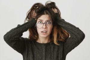 Cara mengatasi rambut mengembang dan kering ini cuma pakai 3 bahan dapur, Cara mengatasi rambut mengem