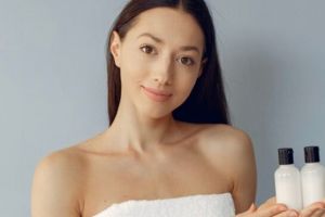 Cegah jerawat di badan, ini 9 rekomendasi body toner harga mulai Rp 30 ribuan