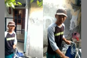 Bikin pembeli terhibur, momen pedagang roti jajakan jualannya ini unik dan lucu abis
