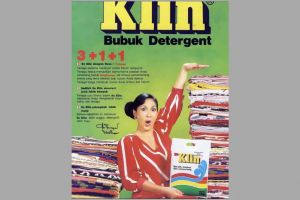 Bintang iklan detergen jadul ini masih eksis ngartis di usia 85 tahun, ini 11 potret transformasinya