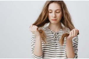 Tidak perlu smoothing, ini 9 cara atasi rambut kering dan mengembang agar mudah diatur