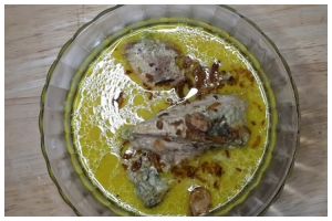 Tanpa santan, ini cara bikin opor ayam yang gurih, kental, dan menggugah selera