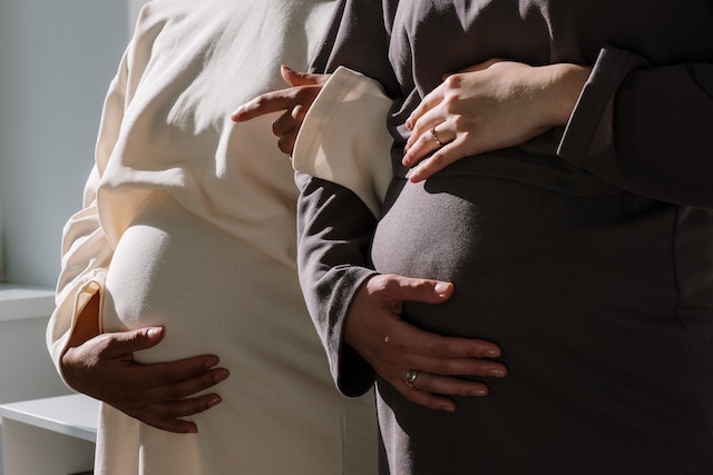 Tata cara membayar fidyah untuk ibu hamil, lengkap dengan niat dan hukumnya