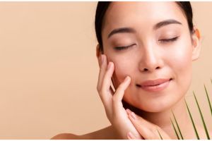 Trik bikin masker hydrating untuk kulit kering dengan 3 bahan dapur, wajah cerah dan lembap