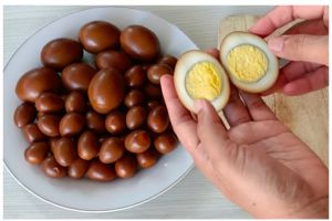 Hemat gas, ini trik cepat bikin telur bacem yang matang merata dan warnanya cokelat sempurna