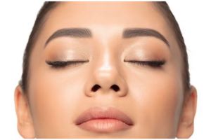 Tanpa foundation, ini trik mengatasi cakey dan creasing pada cuping hidung cuma pakai 1 produk