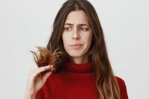 Hanya butuh 4 bahan dapur, ini trik melembapkan rambut kering dan bercabang agar kembali sehat