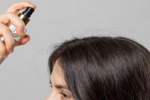 Trik atasi rambut tipis dan botak pakai hair spray dari 5 bahan alami, auto lebat dan antirontok