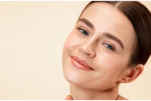 Nggak perlu facial, ini trik bikin wajah glowing dengan scrub dari 4 bahan dapur