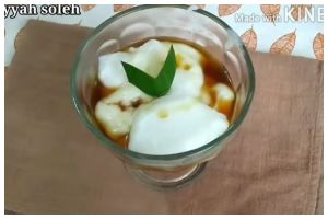 Trik mudah bikin bubur sumsum yang lembut, tidak bergerindil, dan bau tepung