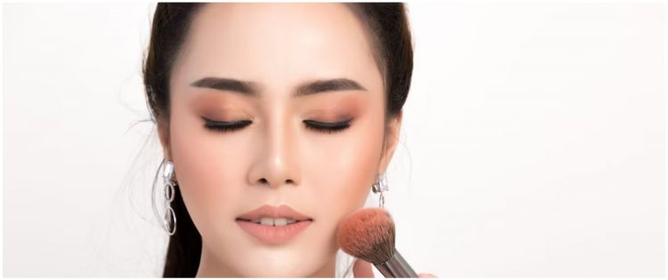 9 Rekomendasi makeup LT Pro di bawah Rp 250 ribu, hasil flawless dan tahan lama