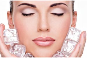 Trik bikin kulit glowing bebas bekas jerawat pakai skin ice cube dari 5 bahan dapur