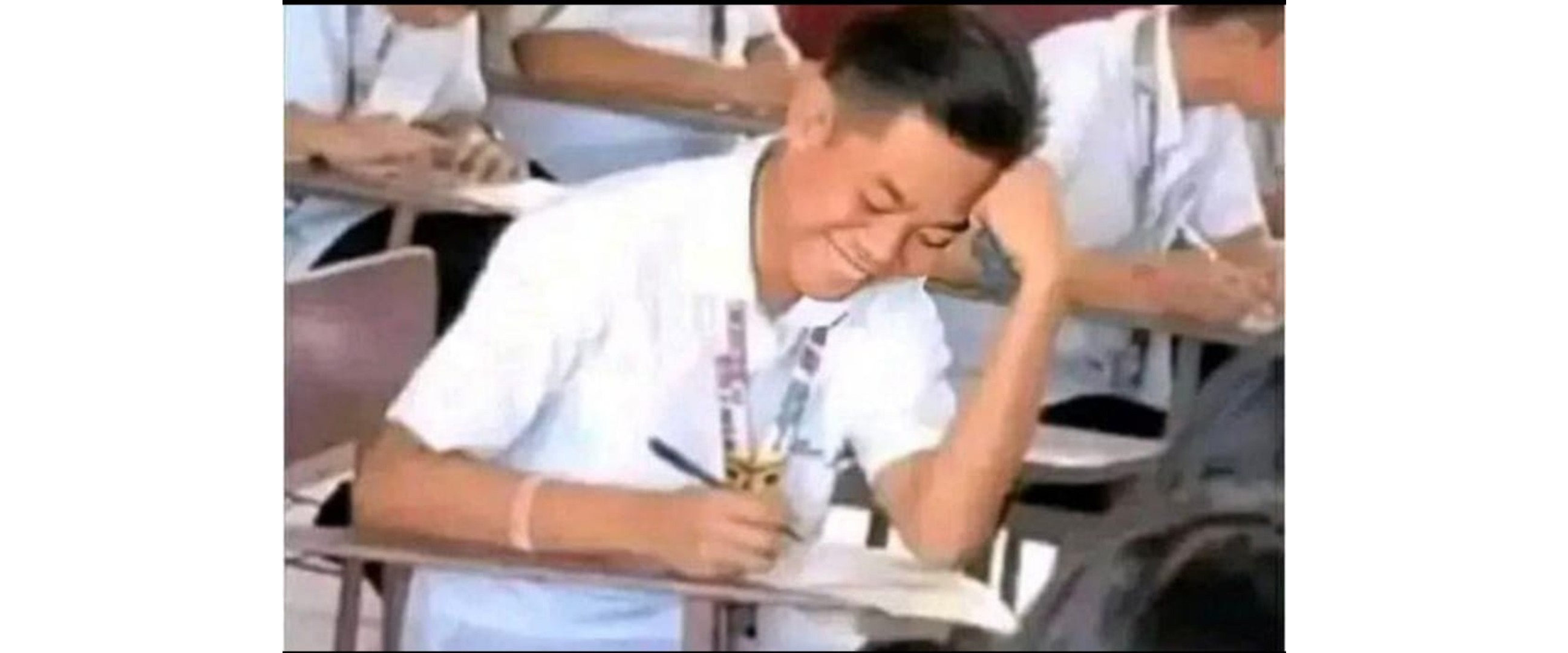 11 Potret kocak kelakuan pelajar saat ujian ini bikin pengawas bertanya-tanya "pada ngapain sih?"