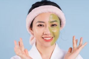 Cuma pakai 1 bahan minuman, begini trik membuat masker eksfoliasi untuk kulit acne prone
