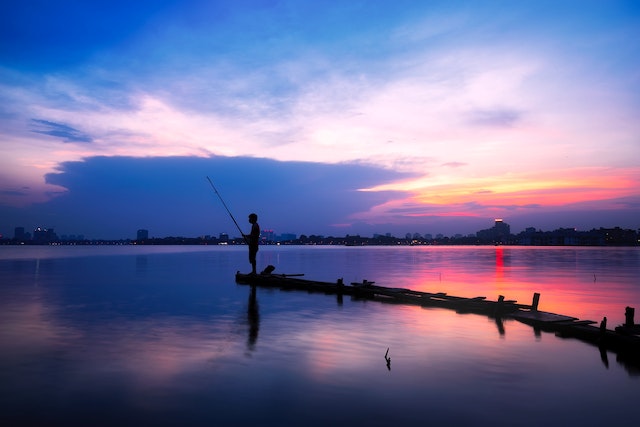 9 Arti mimpi mancing dapat ikan banyak menurut primbon Jawa, isyaratkan keberuntungan dalam hidup