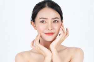Auto cerah dan glowing, begini cara mengatasi wajah kusam pakai masker dari 1 jenis bumbu dapur