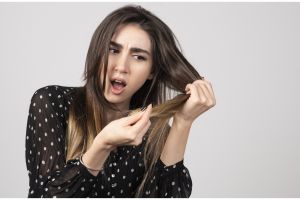 Trik atasi rambut tipis hanya pakai hair toner dari 2 rempah ini bikin tumbuh lebat dan bebas ketombe