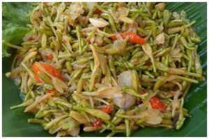 Cara sederhana masak bunga pepaya supaya tetap hijau dan rasa pahitnya berkurang, cukup tambah 1 bahan