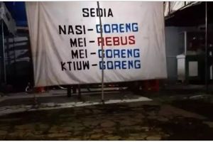 Bikin bingung, 13 potret kocak tulisan typo di spanduk jualan ini bacanya jadi bertanya-tanya