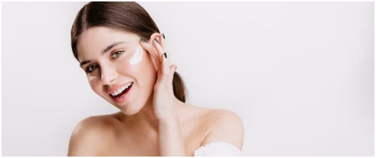 9 Rekomendasi moisturizer untuk kulit sensitif harga mulai Rp 80 ribuan