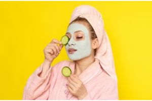 Nggak perlu treatment mahal, cara atasi keriput penuaan dini di wajah ini cuma pakai 3 bahan dapur