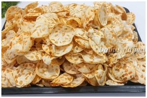 Tanpa dikeringkan atau dijemur, begini cara mudah membuat keripik tempe agar makin renyah dan garing