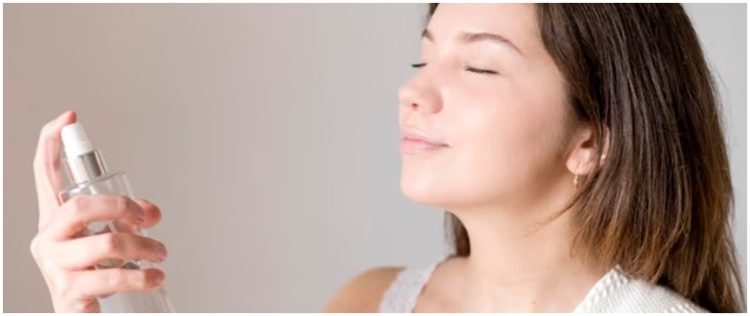 9 Rekomendasi setting spray untuk kulit sensitif, harga mulai Rp 20 ribuan