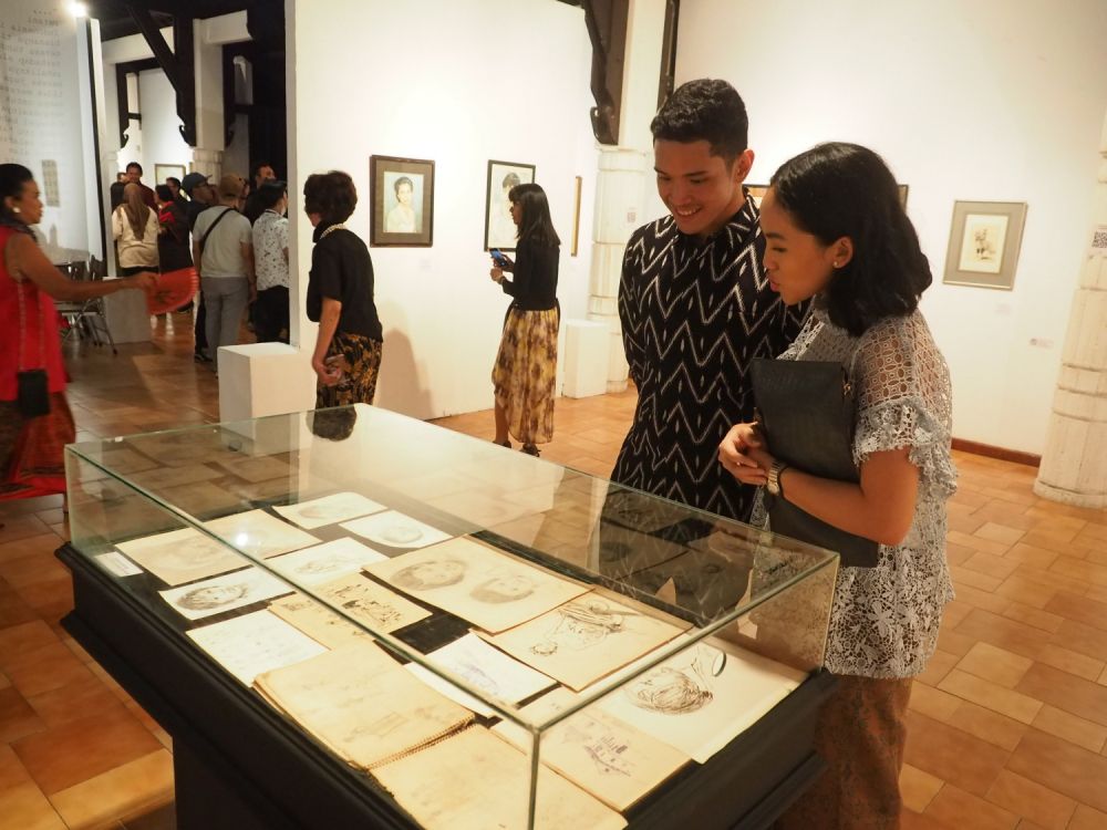 Pameran budaya dan seni peringati 100 tahun Pak Koen, Bapak Antropologi Indonesia