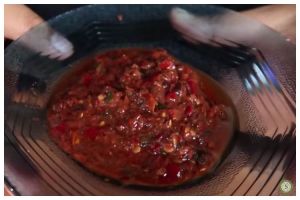 Nggak perlu digoreng, ini cara bikin sambal terasi supaya tak langu dan nggak cepat basi