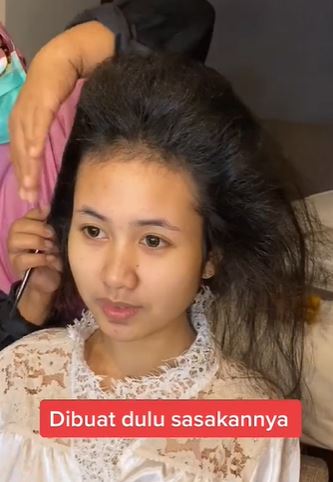 Potret wanita dirias MUA jadi pengantin Sunda, hasilnya dibilang mirip Sandra Dewi