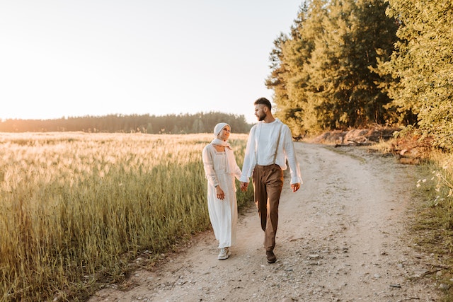 11 Arti mimpi suami selingkuh menurut Islam, isyarat ada kebahagiaan dalam hidup