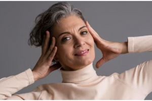 Tumbuh hitam dan berkilau, begini cara cegah rambut beruban hanya pakai 1 biji bunga