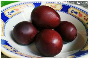 Tanpa teh dan daun jambu biji, ini trik agar telur pindang cokelat pekat meski tak didiamkan semalaman