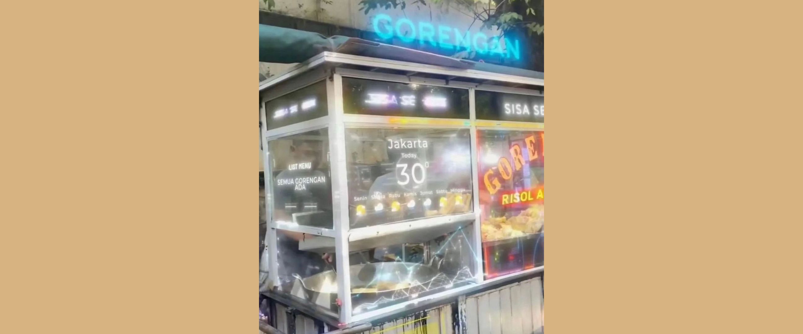 11 Potret pedagang keliling ini punya teknik promosi absurd sekaligus bikin ketawa