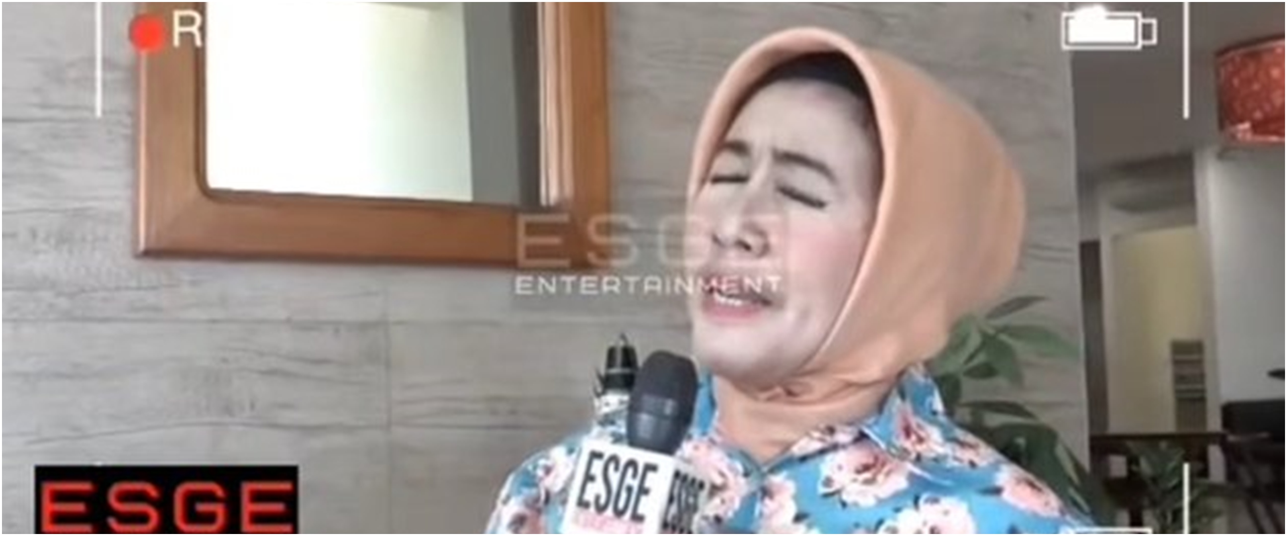 9 Potret lawas Tessa Mariska yang viral usai nyanyi lagu Putri Ariyani, ternyata sahabat Nike Ardilla
