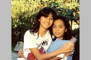 Gadis dipeluk Nike Ardilla ini cucu Presiden Soeharto, pernah jadi penyanyi kini lakoni profesi ini