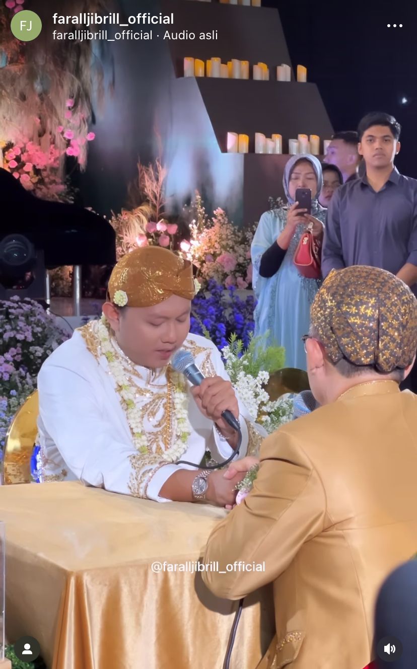 Momen Denny Caknan lakukan aksi selebrasi usai ucap ijab kabul tuai kritikan, disebut tak pantas