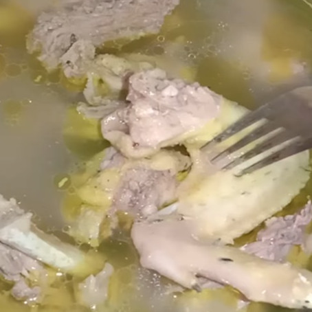 Tanpa daun nangka, ini trik merebus ayam kampung agar cepat empuk cuma tambahkan 1 jenis buah