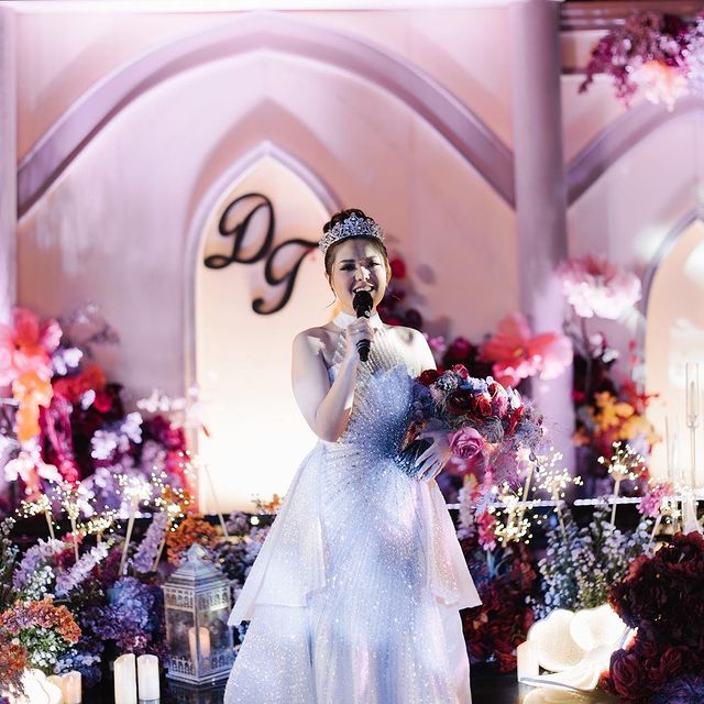 Diam-diam ternyata sudah menikah, akhirnya terkuak sosok suami Tina Toon