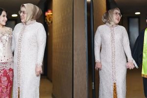 Ikut bikin tren fake daily routine di TikTok, reaksi ibunda Prilly Latuconsina ini di luar dugaan