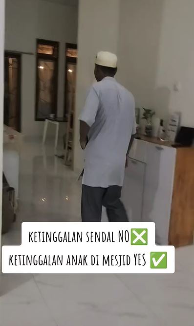 Momen kocak ayah tinggalkan anak di masjid usai salat, ekspresinya nge-lag kebingungan