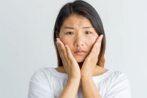 Trik eksfoliasi wajah untuk kulit sensitif tanpa iritasi pakai 1 bahan makanan, cegah peradangan