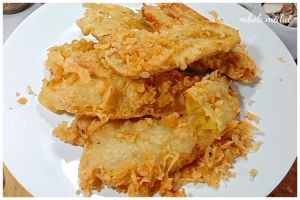 Hanya pakai 1 jenis tepung, ini trik membuat adonan pisang goreng renyah walau tanpa baking soda
