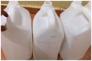 Trik mudah hilangkan bau sabun di kemasan jerigen cuma pakai 1 jenis minuman