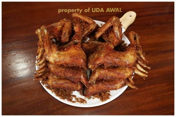 Cara bikin ayam goreng khas rumah makan Padang, empuk dan bumbu meresap meski tanpa ungkep