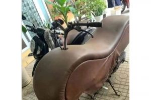 11 Potret kocak modifikasi motor ala sultan ini nyeleneh abis, saking gabutnya kali ya